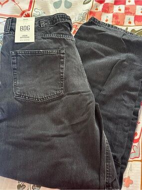 BDG Women Logan Boyfriend Jeans in Black